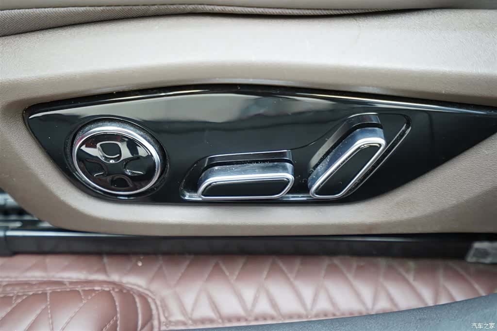 BYD Han, 2023 6