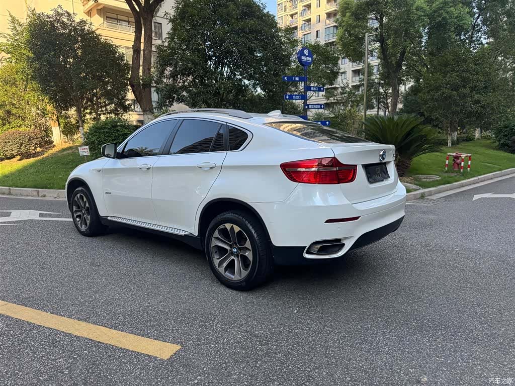 BMW X6, 2011 4