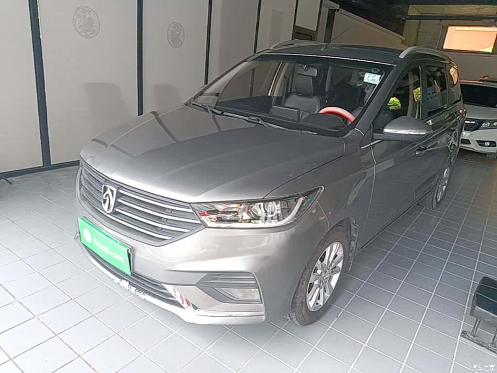 Wuling 360, 2018 1