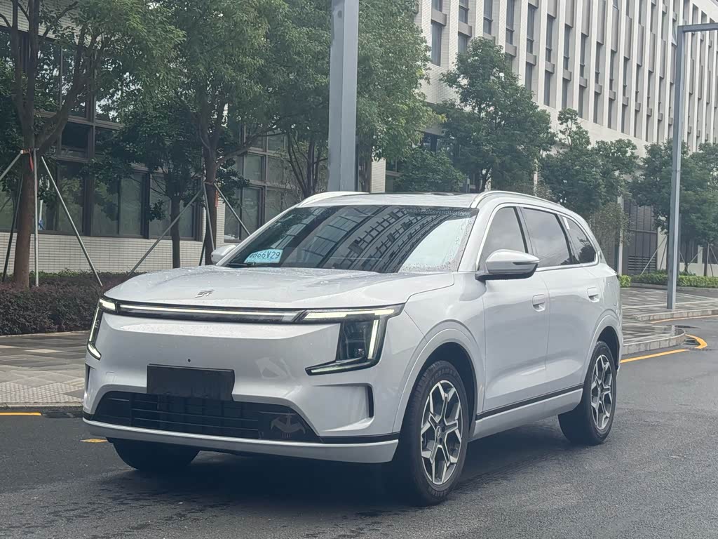 Jetour L7 PLUS