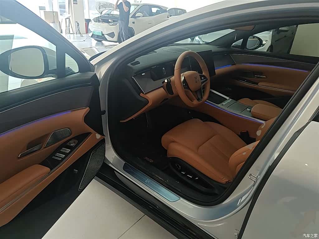 BYD Han, 2025 16