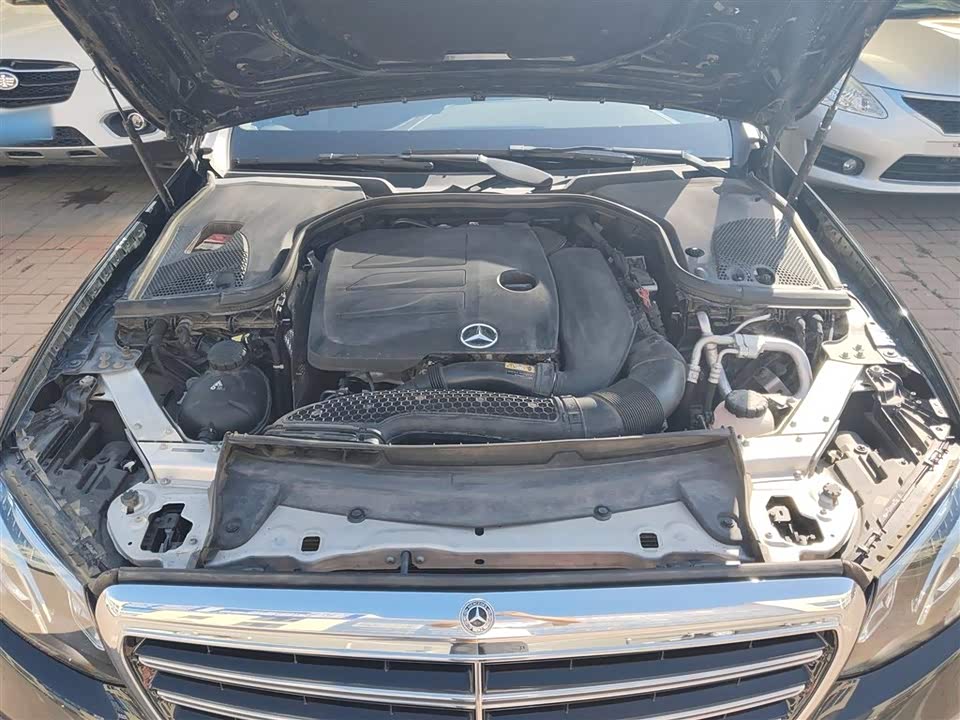 Mercedes-Benz E-class Mercedes-Benz E-class