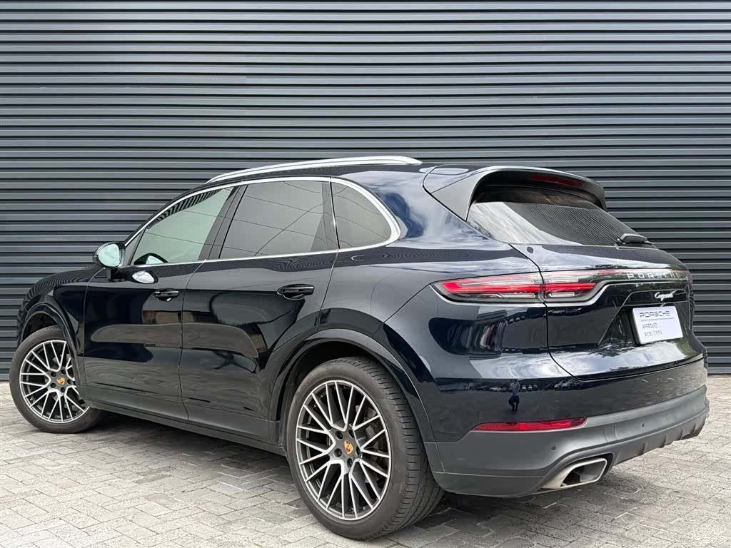 Porsche Cayenne, 2021 3
