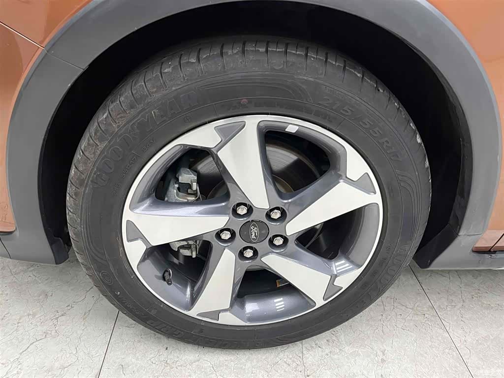 Ford Focus, 2021 19