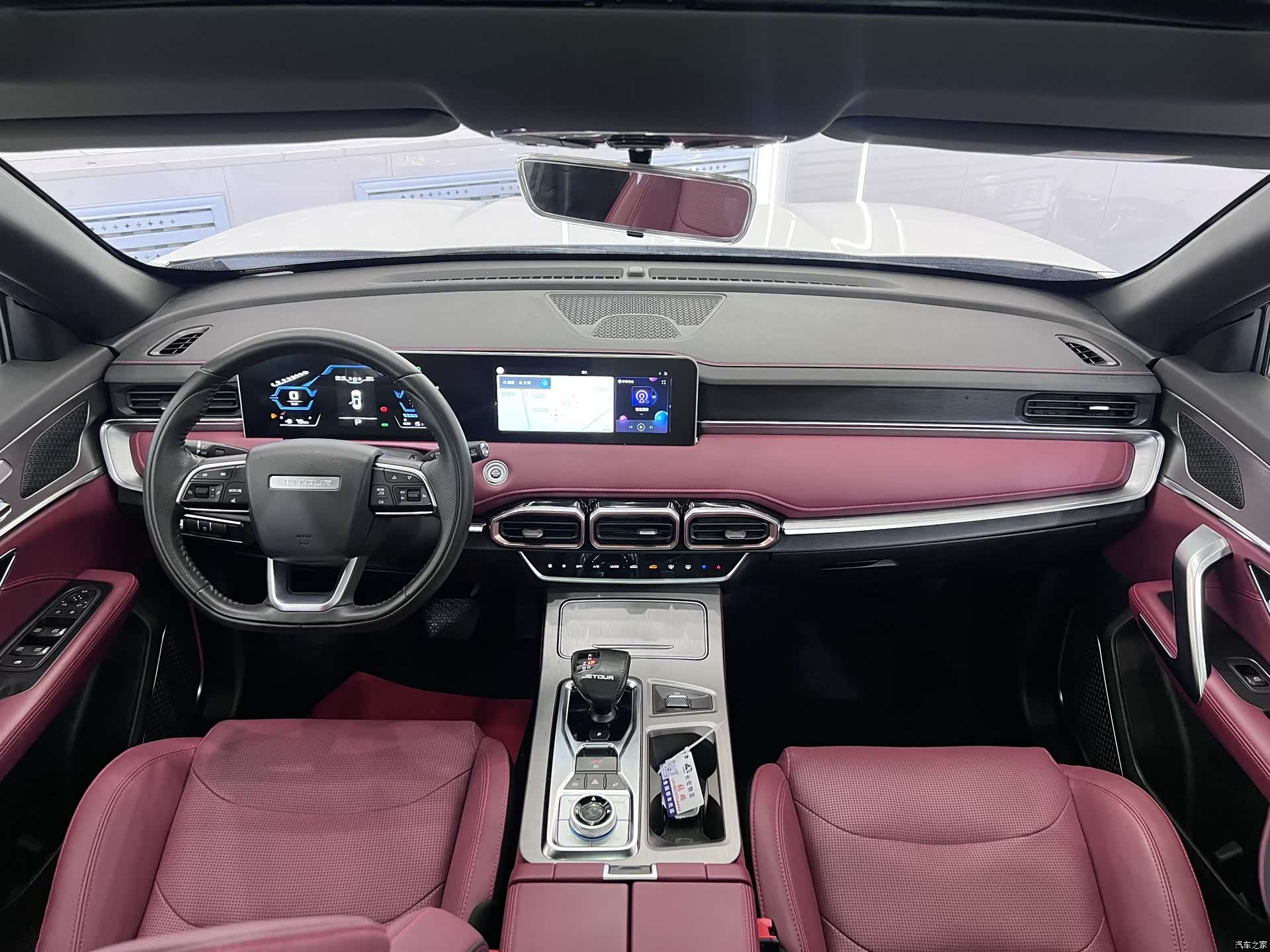 Jetour X70, 2023 15