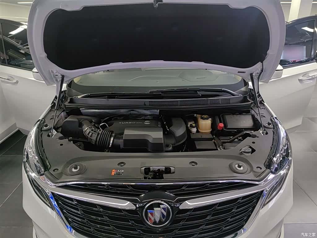 Buick GL8, 2021 20