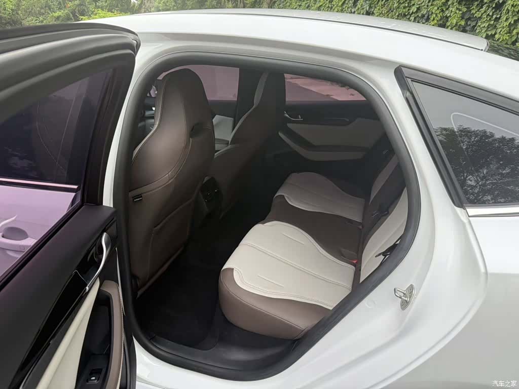 BYD Qin, 2024 9