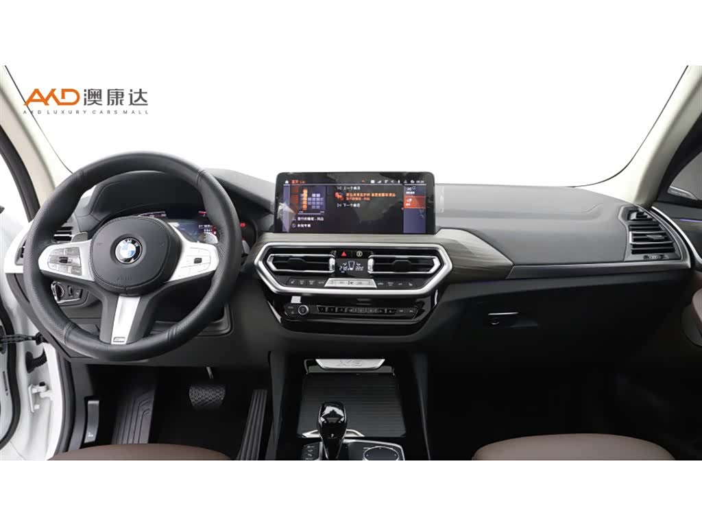 BMW X3, 2023 все фото