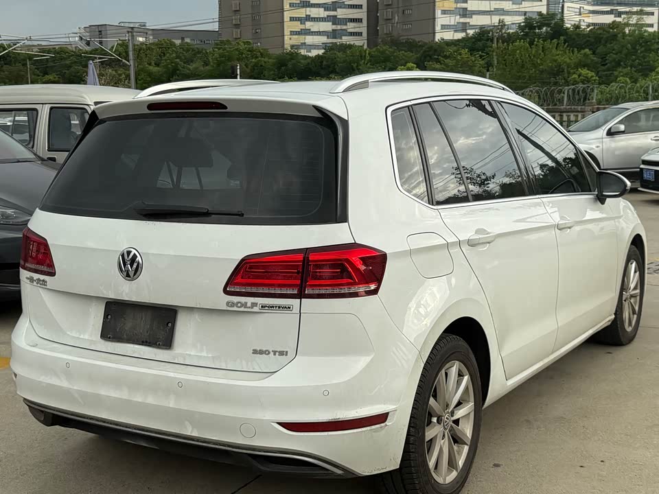 Volkswagen Golf*Jiayu Volkswagen Golf*Jiayu