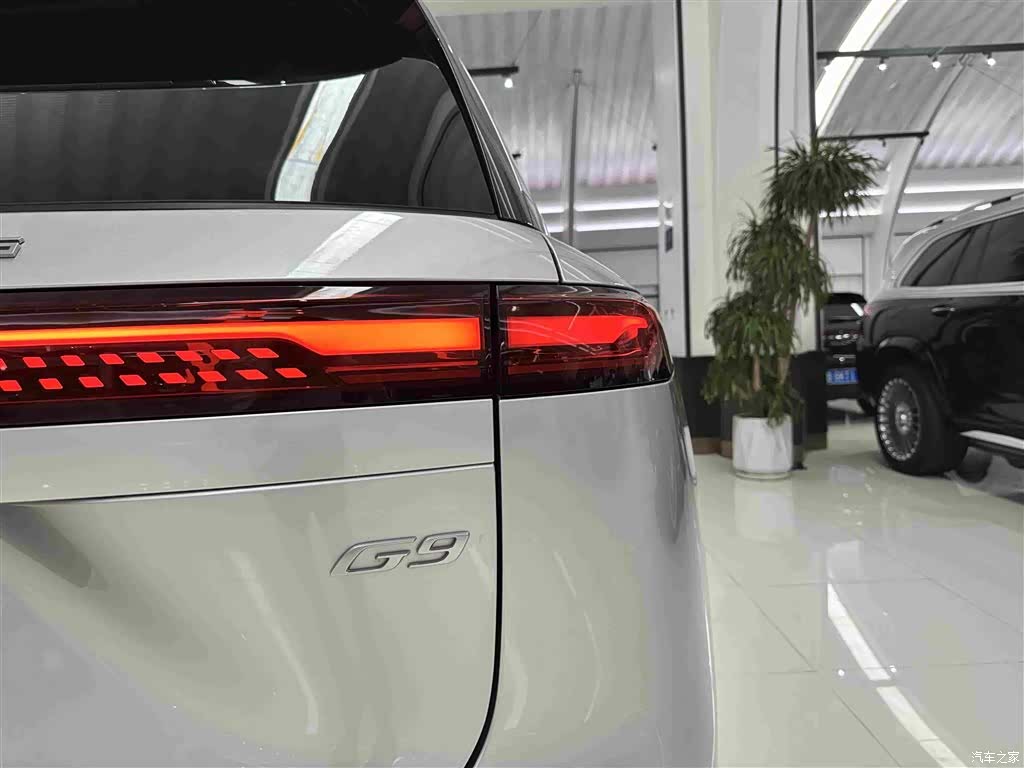 Xpeng G9, 2023 37
