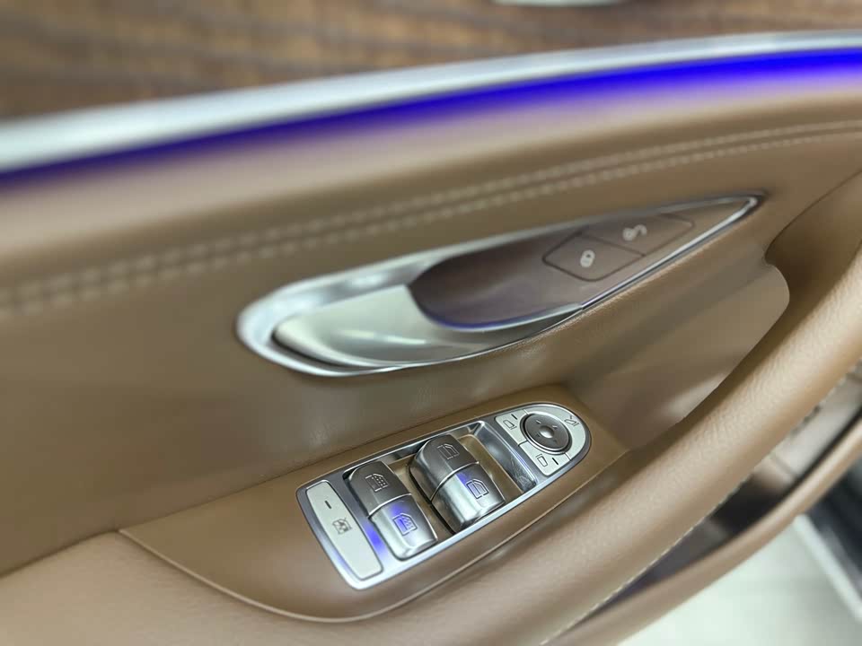 Mercedes-Benz E-class Mercedes-Benz E-class