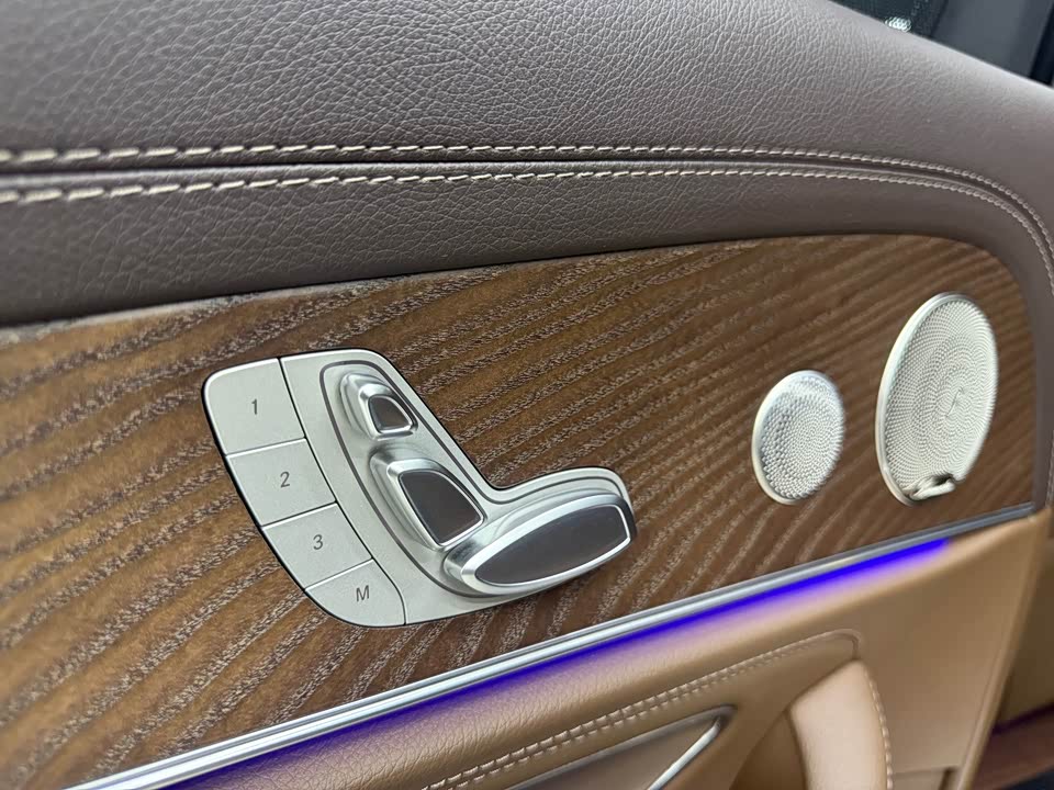 Mercedes-Benz E-class Mercedes-Benz E-class