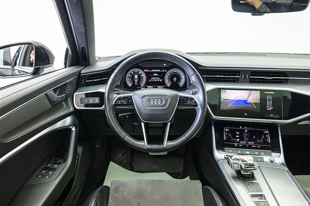 Audi A6L, 2021 10