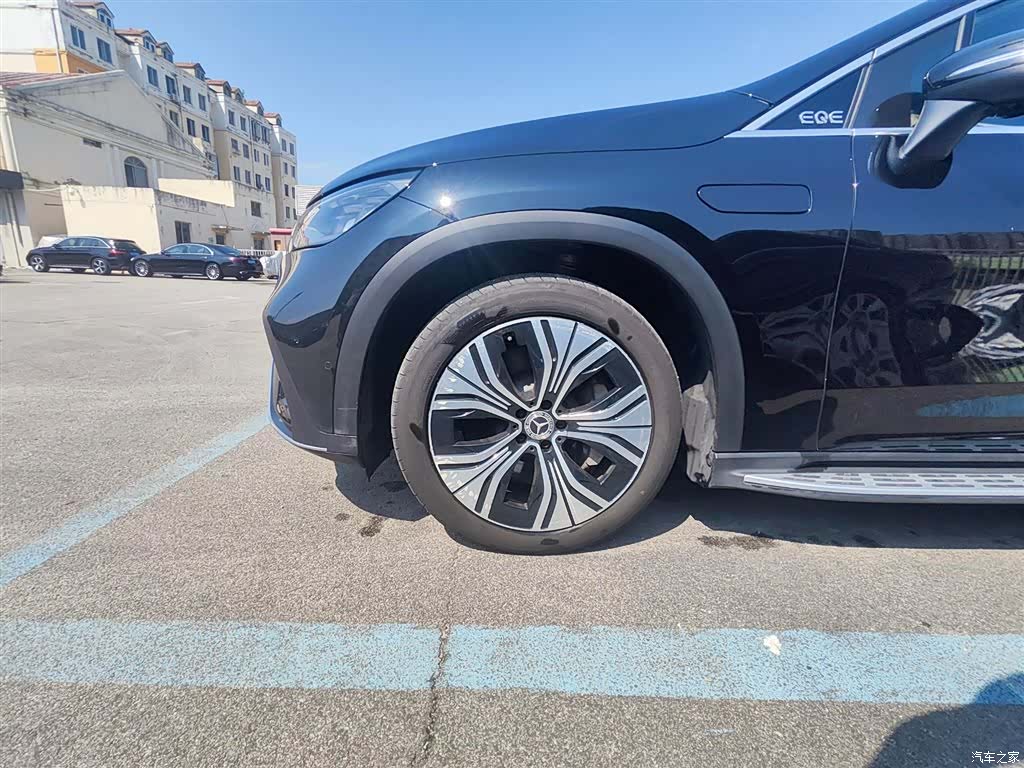 Mercedes-Benz EQE, 2025 16