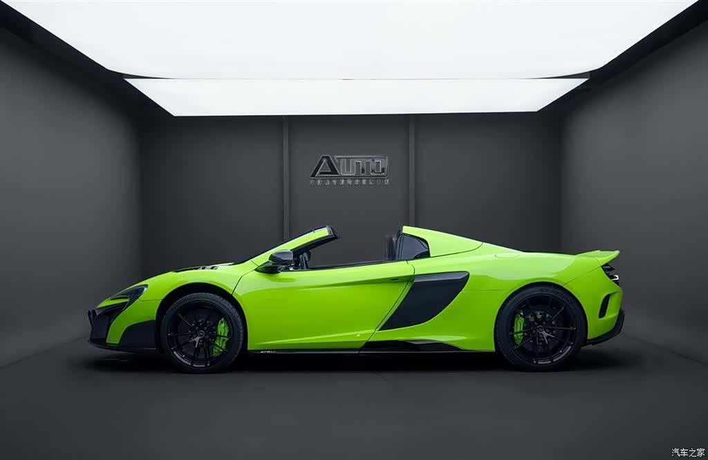 McLaren 12C, 2015 6