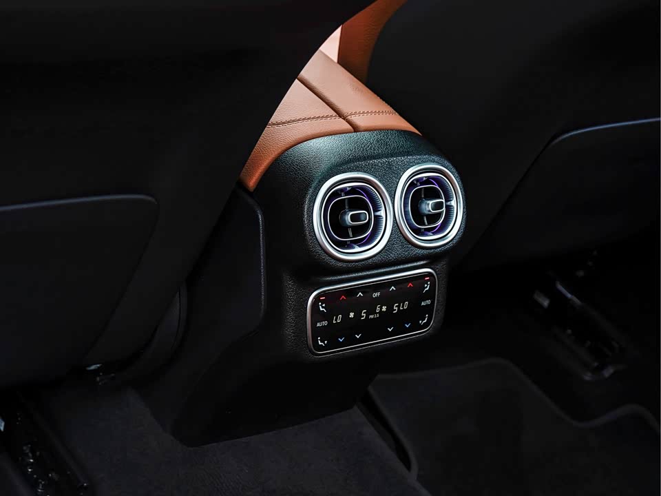 Mercedes-Benz GLC Mercedes-Benz GLC
