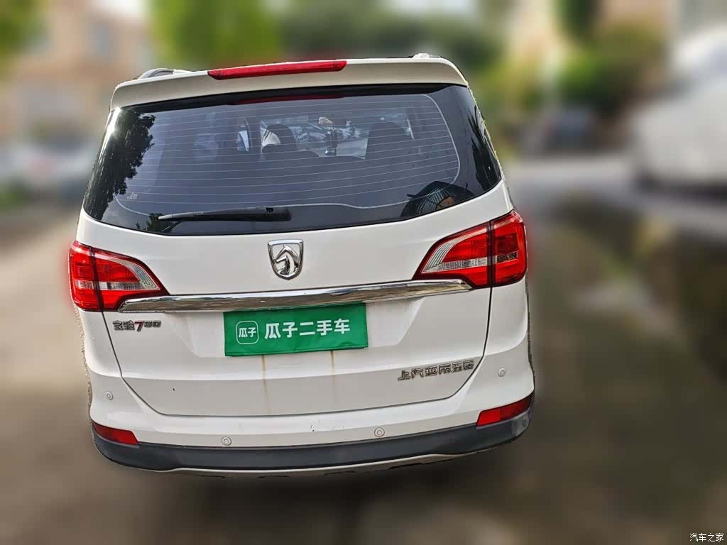 Wuling 730, 2017 4