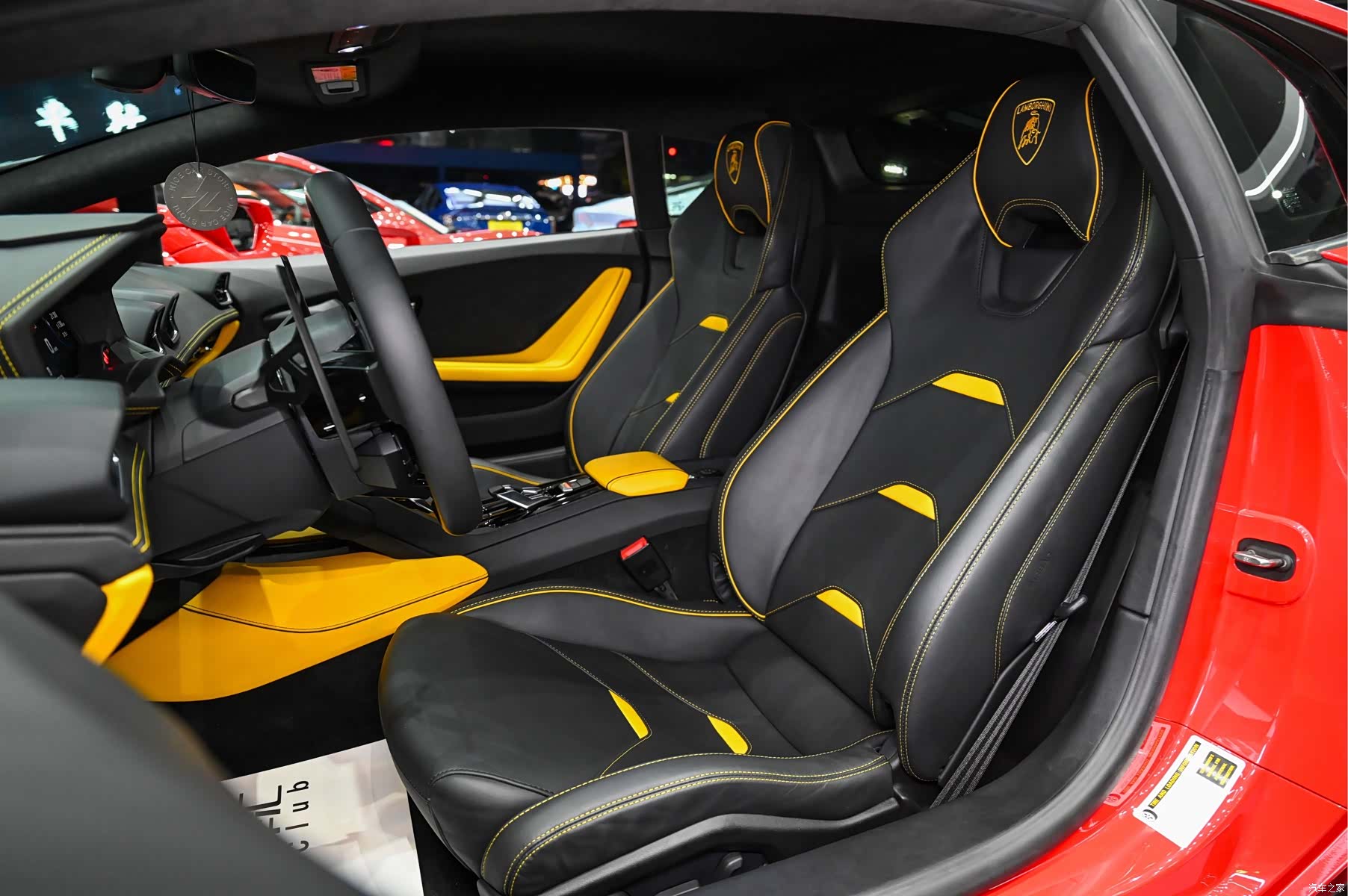 Lamborghini Huracán, 2022 18