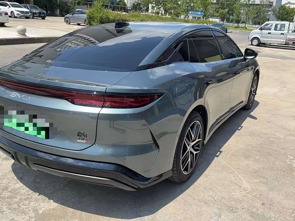 BYD Han L