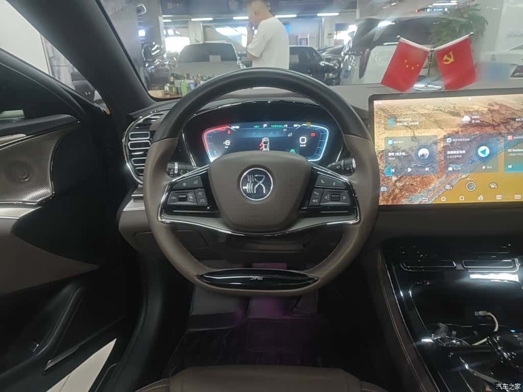 BYD Han, 2023 11