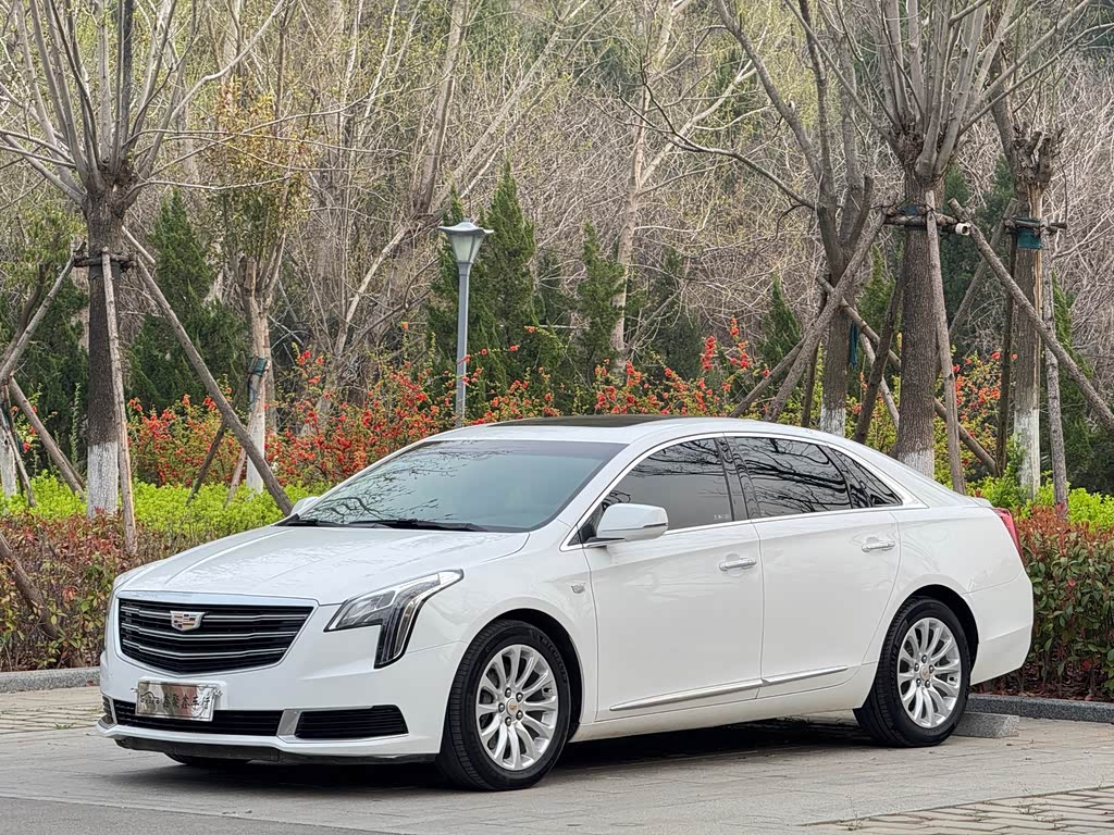 Cadillac XTS