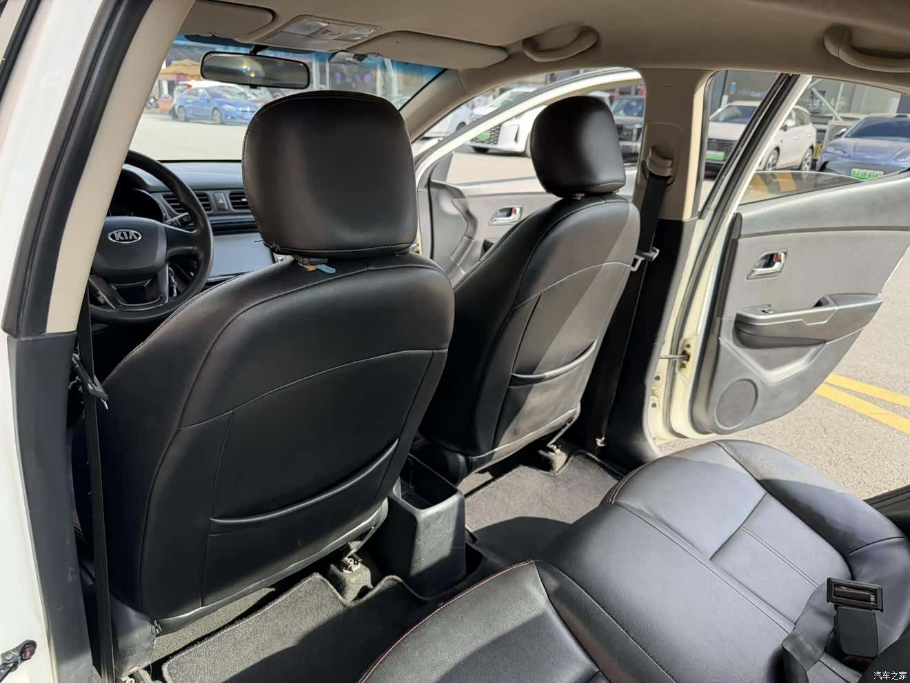 Kia K2, 2013 25