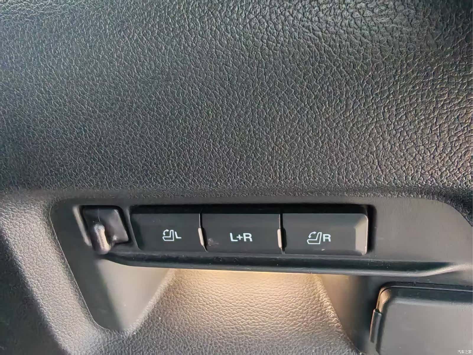 Ford Explorer, 2022 17