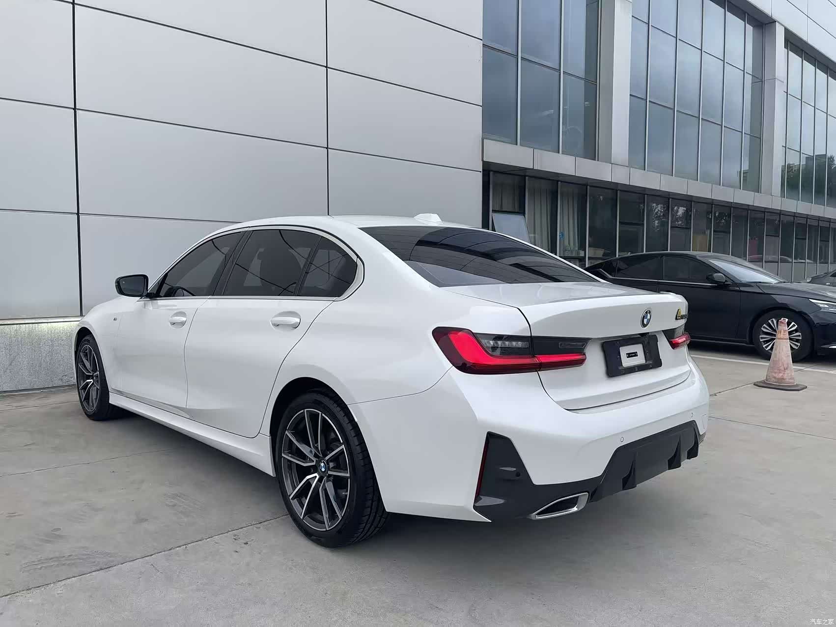 BMW 3 Series, 2023 6