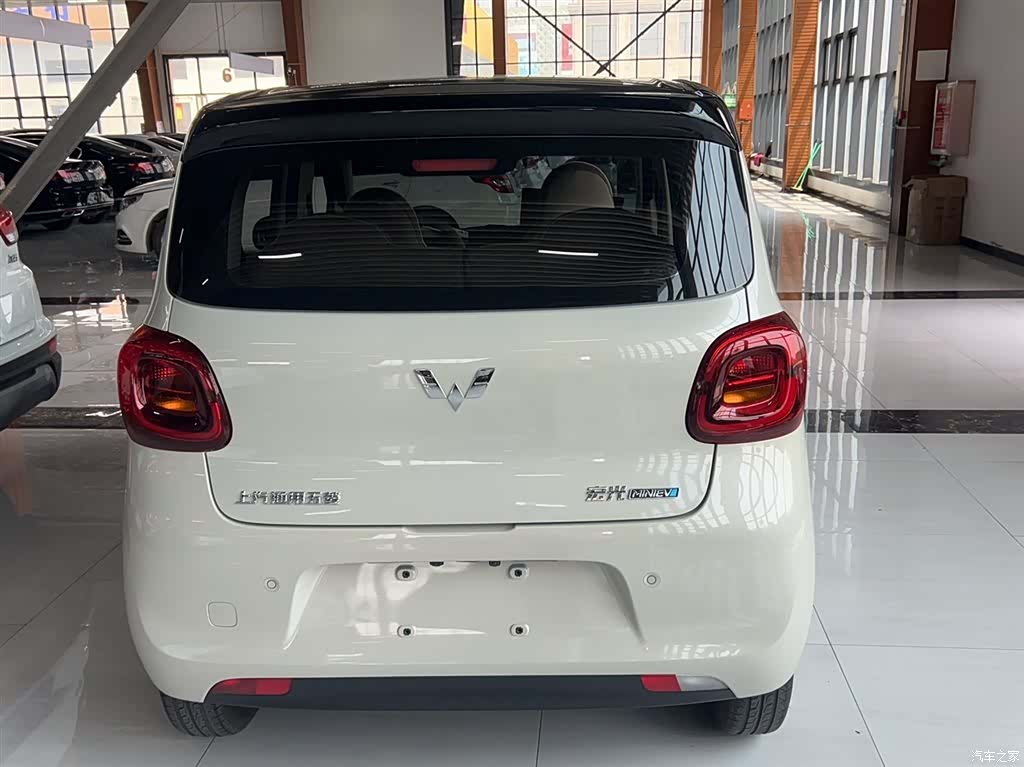 Wuling MINIEV, 2025 10