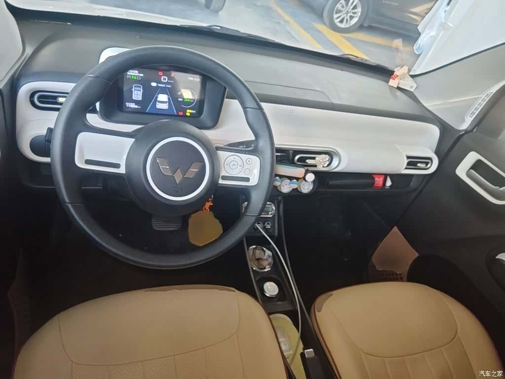 Wuling MINIEV, 2024 10