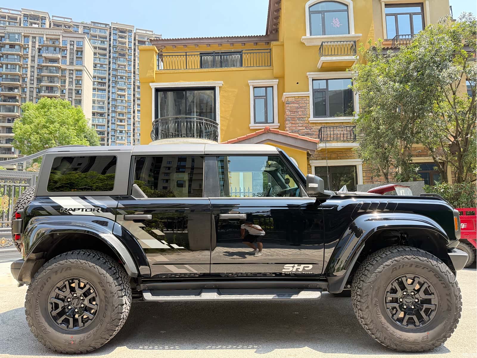 BroncoLieMa Bronco, 2025 3