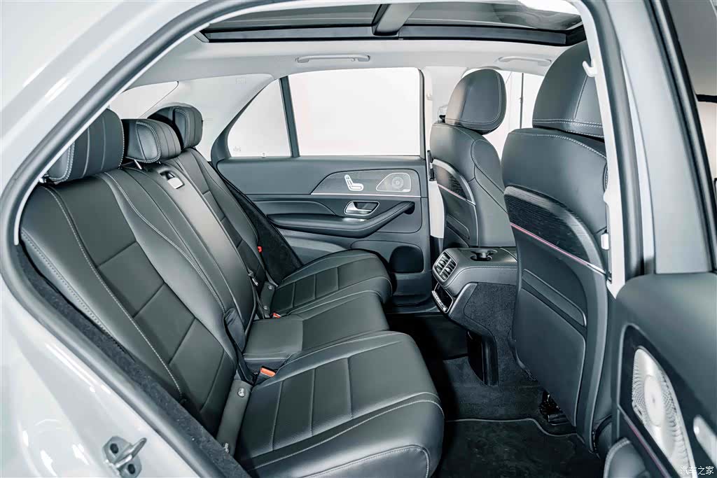 Mercedes-Benz GLE, 2023 24