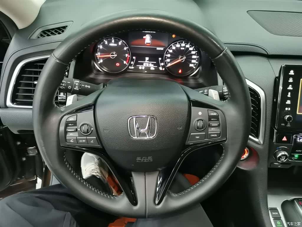 Honda Avancier, 2016 3