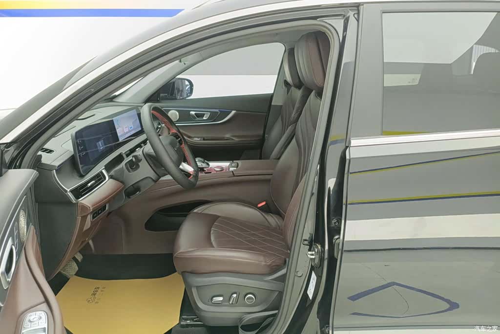 Chery Tiggo 8, 2024 9