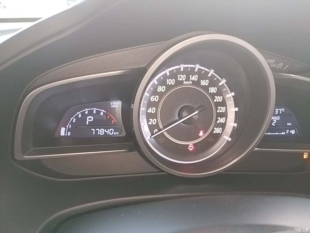 Mazda CX-4, 2017 12
