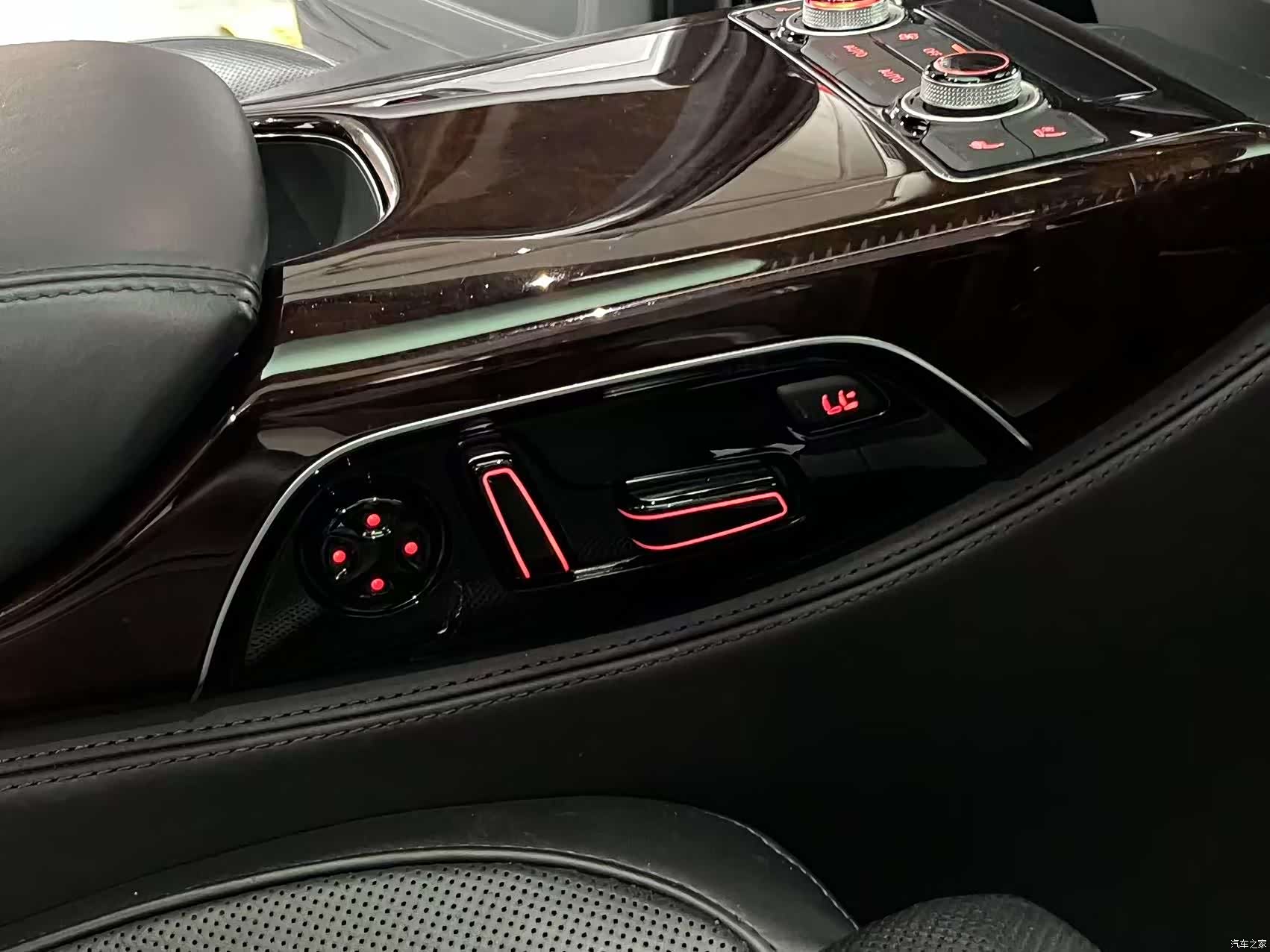 Audi A8L, 2012 14