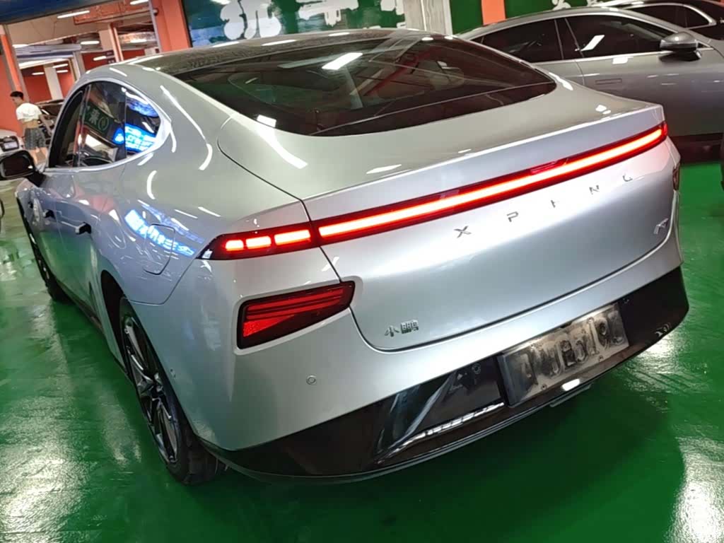Xpeng P7, 2021 все фото