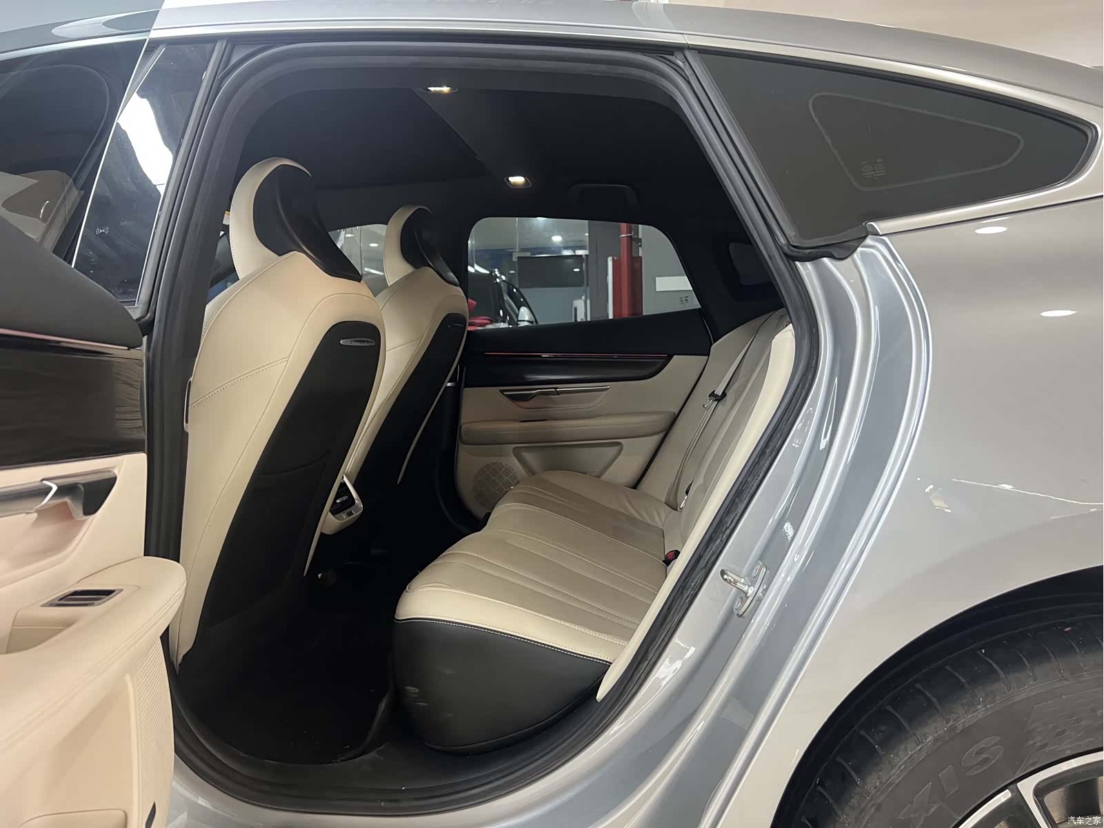 Xpeng P7, 2020 9