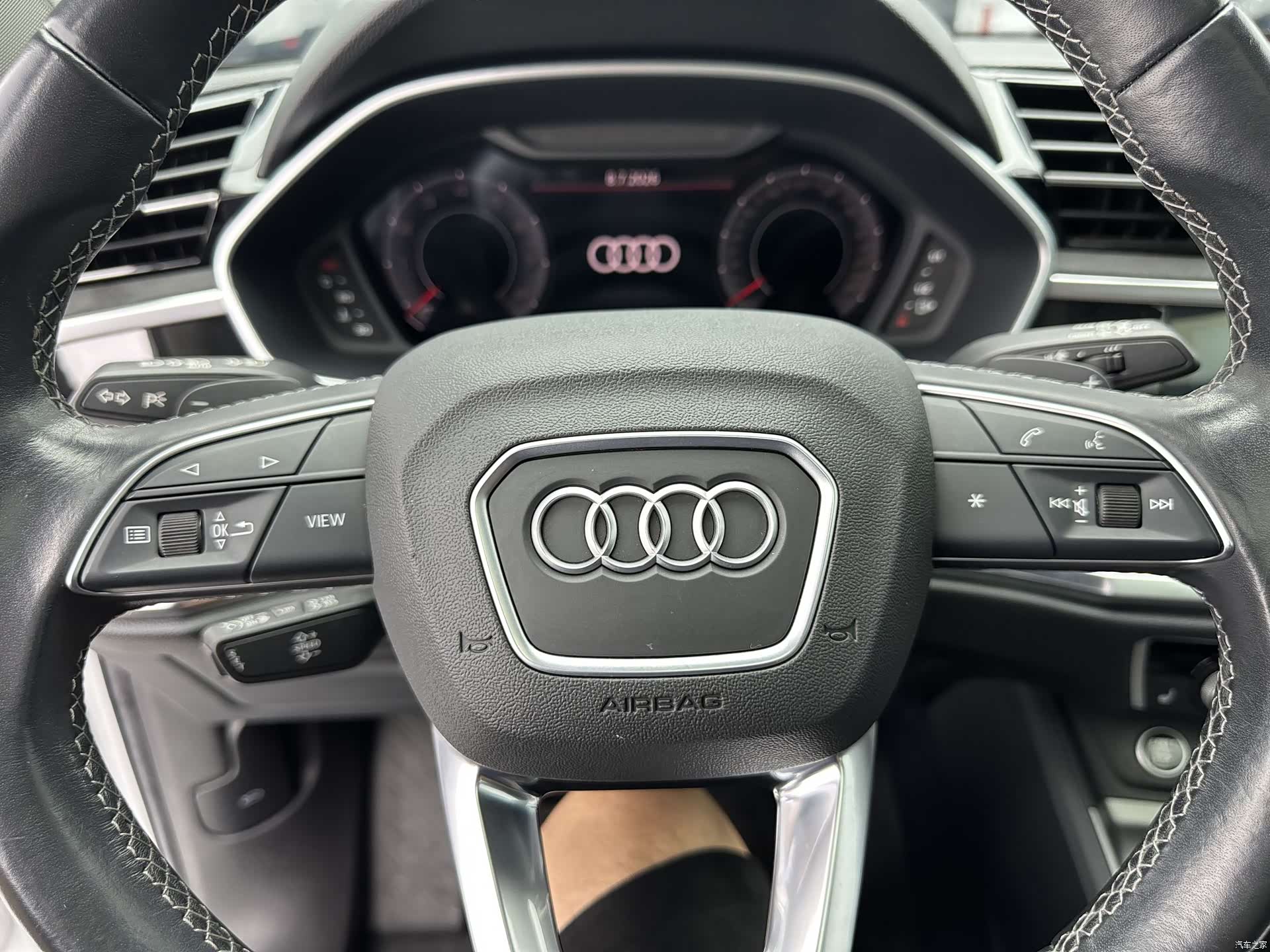 Audi Q3, 2022 14