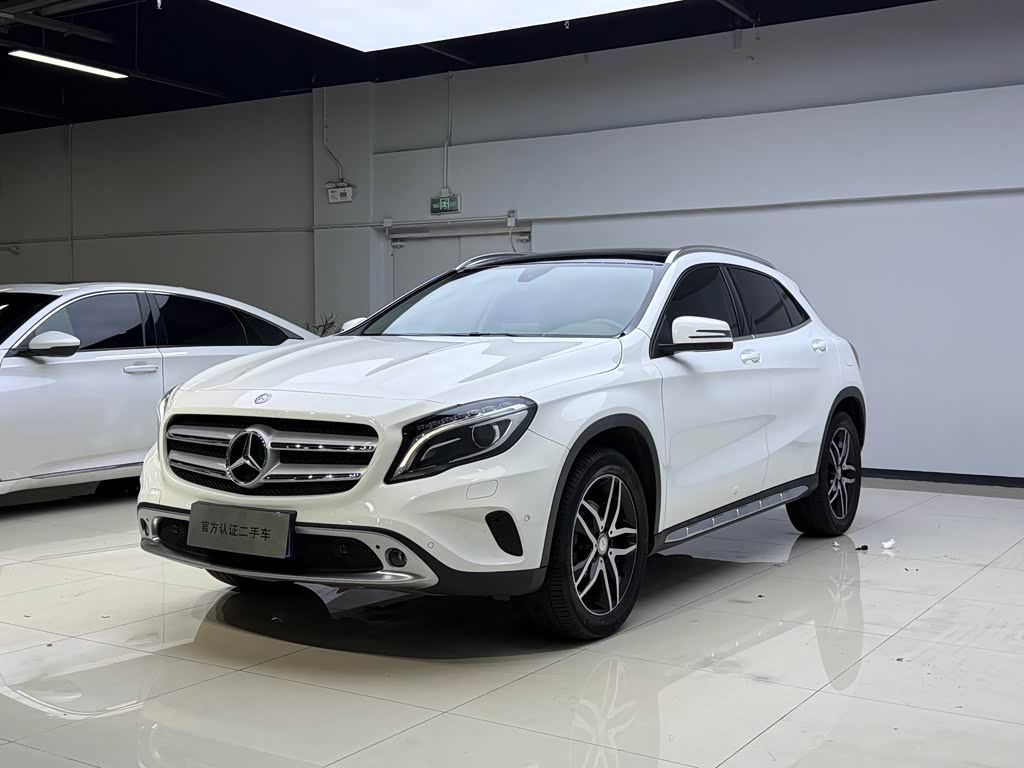 Mercedes-Benz GLA