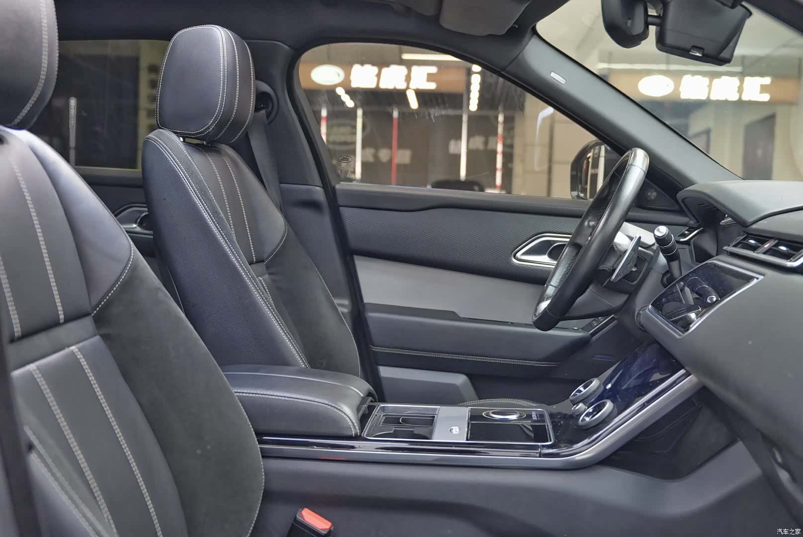 Land Rover Range Rover, 2019 13
