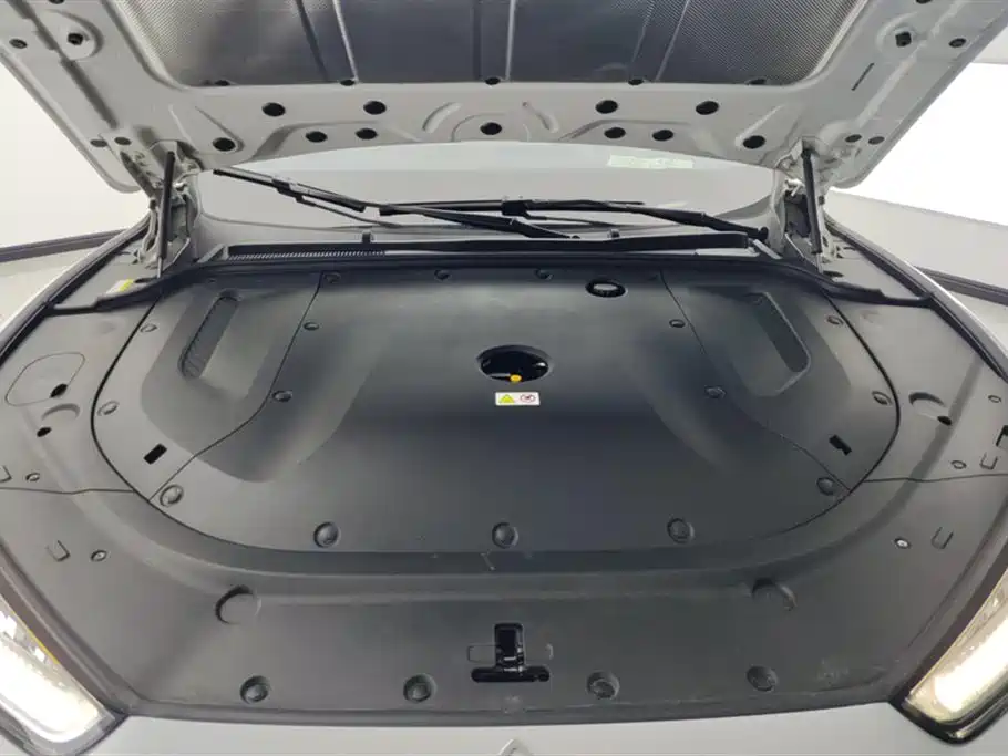 AITO Ask the world M5