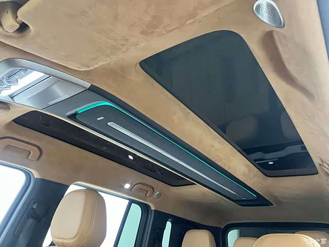 Chery V27, 2026 15