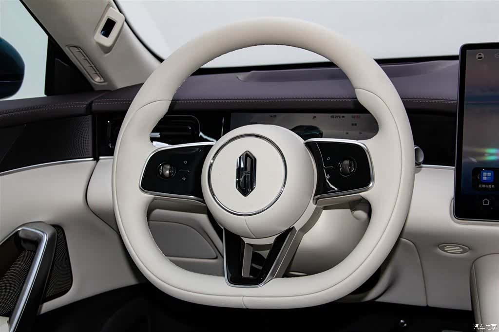 SAIC ShangJie Z7T, 2026 22