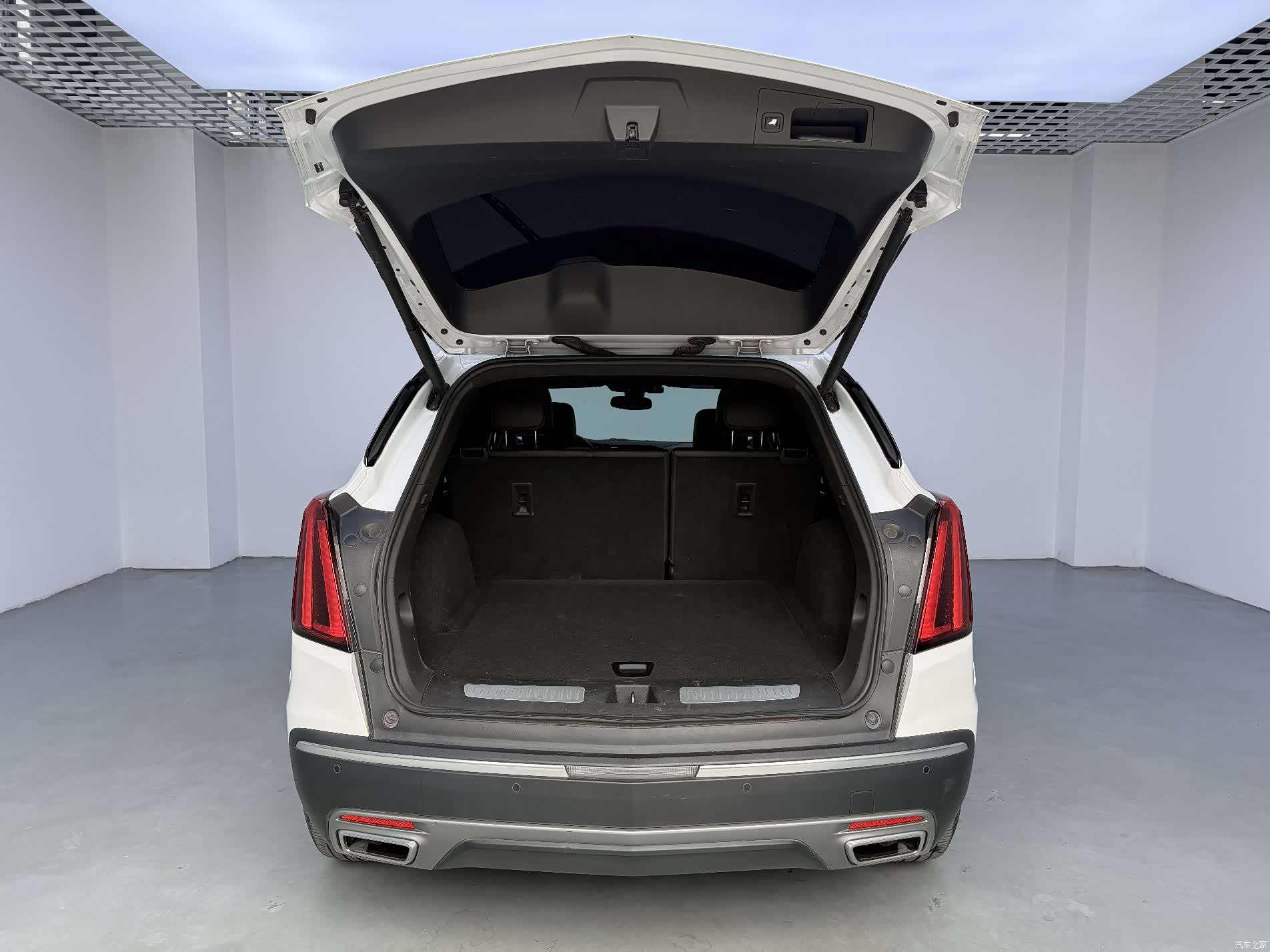Cadillac XT5, 2021 14