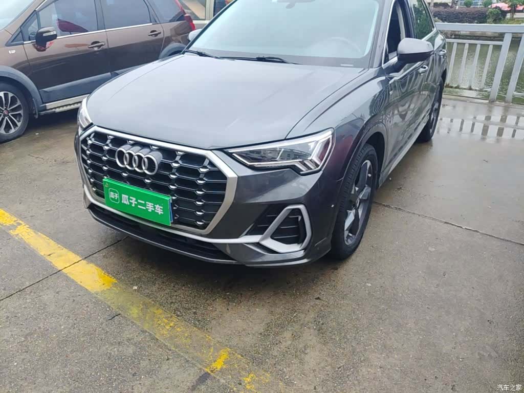 Audi Q3, 2021 24