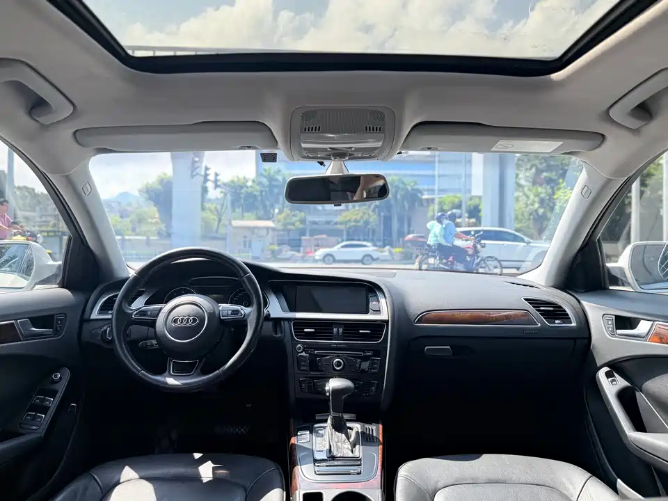 Audi A4L