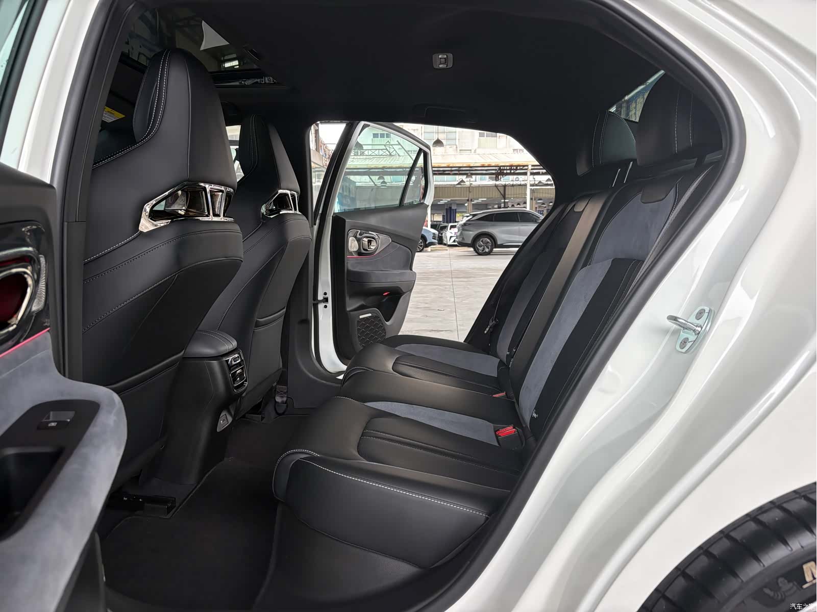 Chery Arrizo 8, 2023 7