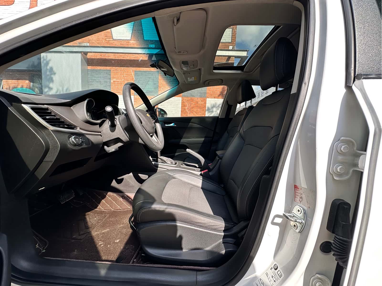 Chevrolet 320, 2018 4