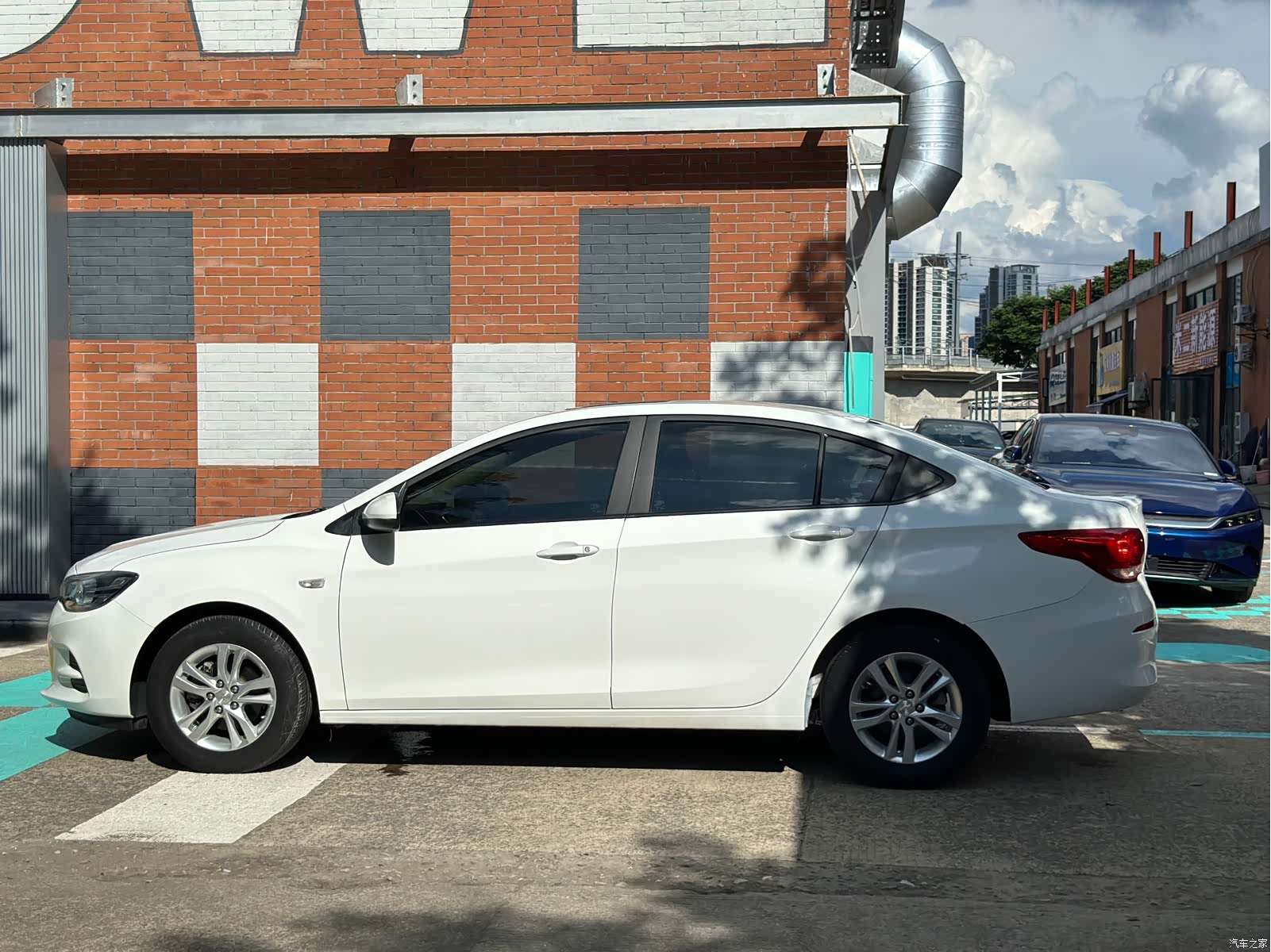 Chevrolet 320, 2018 8